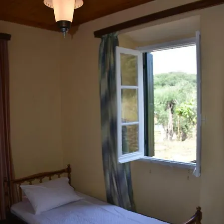 Sunset Appartement Peritheia